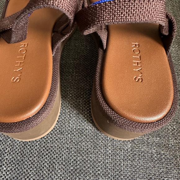 Rothy’s The Lightweight Wedge Sandal. Size 8. - Picture 6 of 7